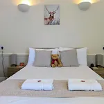 فندق Graham Arms 3*